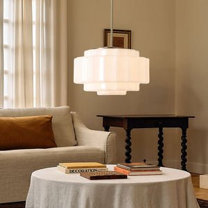 Lampe suspendue <span class=keywords><strong>Jules</strong></span> en verre laiteux à étages en laiton antique moderne Simig Lighting - Product Image 5