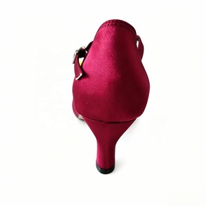 Chaussures de danse pour femmes à talon bas en satin violet, fabriquées à la main, semelle extérieure en daim, marque Evkoodance, neuves, bout fermé, salsa, danse de salon, <span class=keywords><strong>latin</strong></span> - Product Image 3