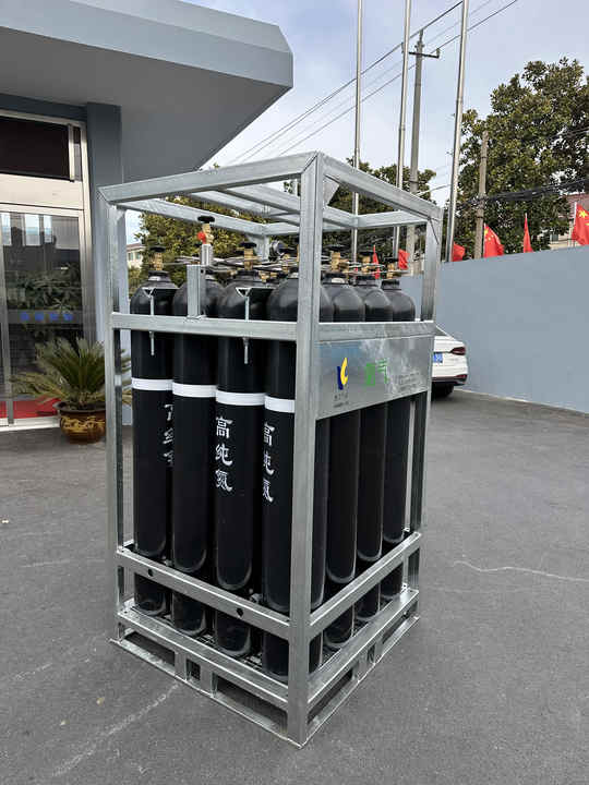 4x4 Units 16 Bottles 50L Industrial Gas Cylinder Cluster Offshore ...