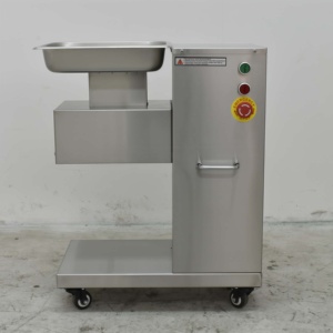 Machine <span class=keywords><strong>de</strong></span> transformation <span class=keywords><strong>de</strong></span> la viande, trancheuse industrielle avec convoyeur pour l'usine agroalimentaire, pour la découpe et le contrôle des portions - Product Image 1