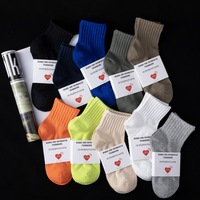 Chaussettes de sport esthétiques en coton côtelé, couleur unie, avec logo personnalisé, certifiées OEKO Tex100, pour streetwear minimaliste et athlétisme