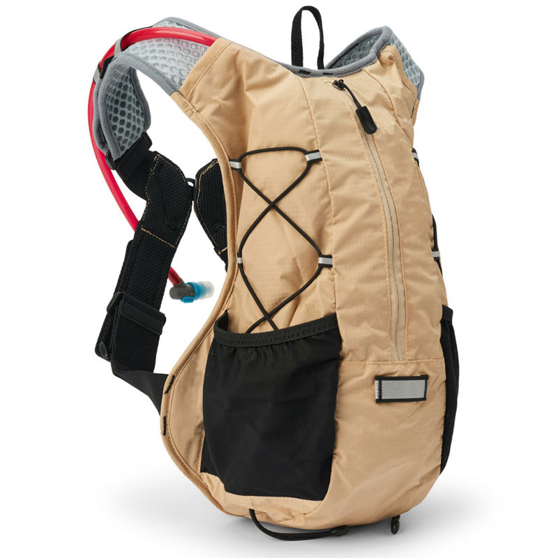 สีดำสีกากี