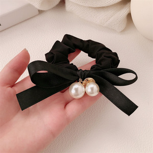 Diadema Elegante con Lazo de Satén para Mujer, Banda Elástica para el Cabello con Decoración de Perlas - Product Image 5