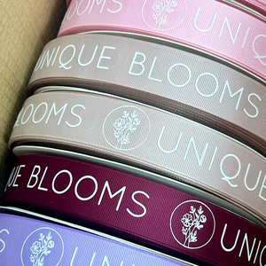 ริบบิ้นโพลีเอสเตอร์สีชมพูพิมพ์ลายตามสั่งขายส่ง ริบบิ้นโกรเกรนแบบม้วนสำหรับห่อของขวัญ - Product Image 4