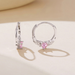 Boucles d'oreilles Huggie plaquées argent avec design d'ailes en cristal en forme de cœur rose pour femmes, bijoux mignons à la mode, cadeau - Product Image 3