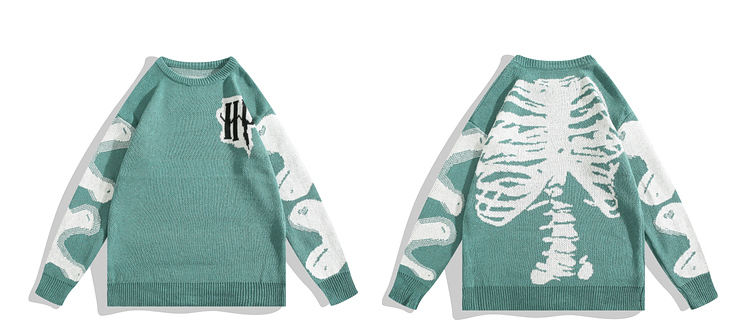 มีสีเขียวขุ่น