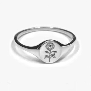 Anello con Sigillo Minimalista a Forma di Girasole, Unisex, con Motivo Floreale, Accessorio di Moda per Uso Quotidiano - Product Image 1