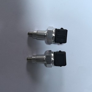 Interruptor de luz de marcha atrás Land Rover 99660613300, interruptor térmico para reemplazo y reparación - Product Image 3