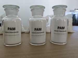 Polyacrylamide <span class=keywords><strong>flocculant</strong></span> xử lý nước hóa chất phụ trợ đại lý chất hấp phụ CAS 25085-02-3 20%-60% độ tinh khiết - Product Image 3