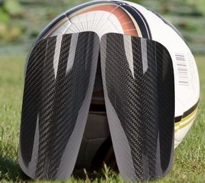 Espinilleras de Fútbol SHENYU de Fibra de Carbono 3K, Ligeras y Resistentes a Impactos, para Entrenamiento y Partidos de Fútbol - Product Image 1