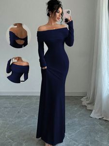 Robe de soirée élégante et tendance pour femme, coupe ajustée aux épaules, longueur ras du sol, style trapèze, respirante, idéale pour les soirées et événements. - Product Image 3