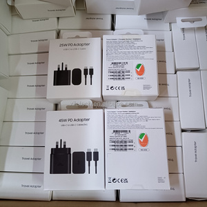 <span class=keywords><strong>Cargador</strong></span> Rápido <span class=keywords><strong>Tipo</strong></span> <span class=keywords><strong>C</strong></span> USB de Pared con Kit de Cable 25W TA800 Enchufe EU UK US Cable USB <span class=keywords><strong>C</strong></span> de 1m para <span class=keywords><strong>Samsung</strong></span> S26 S25 S24 S23 - Product Image 1