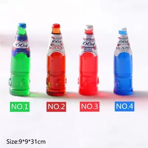 Toptan 1:12 gerçekçi minyatür simülasyon Cola Soda bebek evi için içme şişesi DIY reçine zanaat gıda aksesuarları