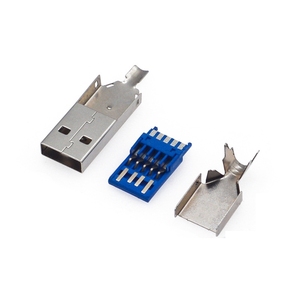 Conector USB 3.0 Tipo-A Macho para Montaje en Cable, Aislante Azul, Ensamblaje de 3 Piezas, Compatible con Cables de Diámetro Exterior de 6.0 mm - Product Image 1