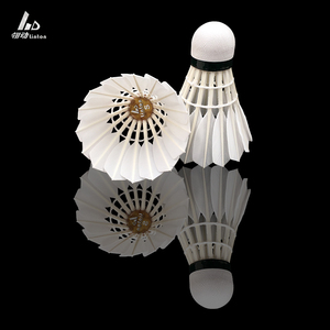 Volant de <span class=keywords><strong>badminton</strong></span> en plumes d'oie le plus durable pour la <span class=keywords><strong>ligue</strong></span> - Product Image 4