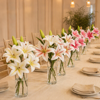 Tige de fleur de lys à 3 têtes, 2 fleurs et 1 bourgeon pour centre de table, décoration de mariage ou de maison
