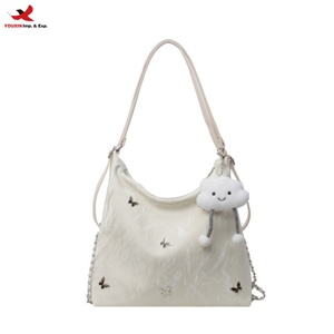<b>Large</b> Capacity Polyester Women's 2026 New Street Fashion Niche Design Commuting Multi Function Bag RTS Bulk Mixed Order - Product Image 1