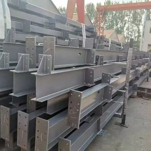 Structure de construction préfabriquée en métal léger pour hangar, entrepôt, atelier, avec poutre en H et grue - Product Image 1