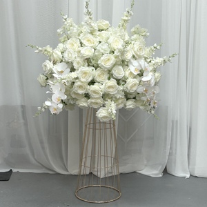 Centro de Mesa Moderno y Ecológico con Bola de Rosas de Seda Artificial para Decoración de Bodas y Graduaciones - Product Image 1