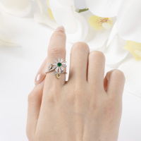 Bague ajustable en laiton plaqué argent scintillant avec fleur et abeille, bijou de luxe pour femme, idéal pour les fiançailles