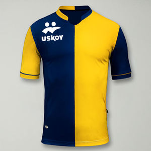 Jersey Sepak Bola Sublimasi Kustom Autentik Bernapas 100% Poliester Cepat Kering Seragam Klub Sepak Bola - Product Image 1