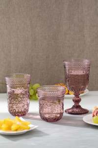 Ly rượu thủy tinh cổ điển nổi vân hoa hồng ép màu trơn, bền và sang trọng - Product Image 3