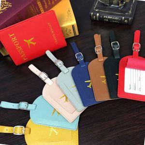 Ensemble de protège-passeport et d'étiquettes de bagages personnalisables avec logo imprimé, étiquettes de bagages vierges pour sublimation - Product Image 1