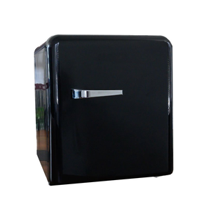 Mini Refrigerador Compacto para el Hogar, Refrigerador Pequeño Portátil para Dormitorio, Residencia Universitaria y Uso en Hoteles - Product Image 3