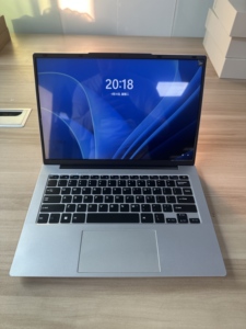 Portátil Personalizado de 14.1 Pulgadas con 8GB/12GB de RAM, Procesador <span class=keywords><strong>Intel</strong></span> para Negocios y Juegos - <span class=keywords><strong>Precio</strong></span> Competitivo de Segunda Mano - Product Image 4