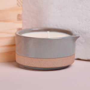 Vela Aromática en Vaso de Cerámica, Redonda, Hecha a Mano, Cera de Soja Mixta, Decoración para el Hogar - Product Image 1