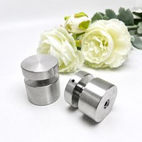 Pince à verre murale moderne en acier inoxydable de qualité supérieure, finition brossée, diamètre et hauteur personnalisables, résistante à l'eau et à la rouille, pour balustrade