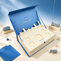 Boîte de luxe en forme de livre avec impression couleur, insert 3D pop-up et emballage souvenir pour coffret cadeau scolaire