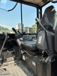 CAT303.5CR petite EXCAEATOR <span class=keywords><strong>d</strong></span>'<span class=keywords><strong>occasion</strong></span> CAT303.5E a de bonnes performances et un prix bas Les amis qui en ont besoin peuvent y jeter un coup <span class=keywords><strong>d</strong></span>'œil - Product Image 5