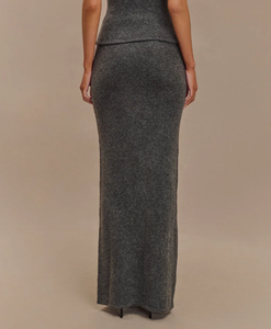 وصل حديثًا طقم فستان مخصص من الكشمير صوف الكشمير مثير ضيق بدون أكمام طقم من قطعتين سترة وفستان للسيدات - Product Image 4