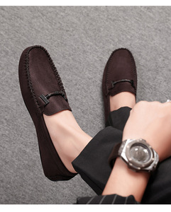 Mocassini da <span class=keywords><strong>Uomo</strong></span> in Camoscio Felpato <span class=keywords><strong>con</strong></span> Fodera Interna, Scarpe Basse Slip-on da Guida <span class=keywords><strong>con</strong></span> Fibbia Metallica, Mocassini Casual per Uso Quotidiano, Scarpe Loafer <span class=keywords><strong>con</strong></span> Superficie Pelosa - Product Image 3