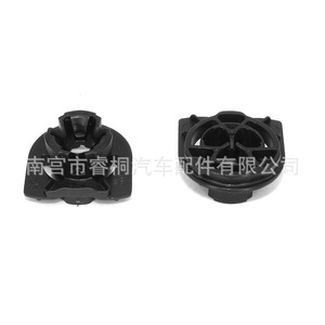 Shuangxuan Car Door Panel <b>Trim</b> <b>Clip</b> 8V0-868-243 Plastic Fixing Fastener for Audi Volkswagen - Product Image 1