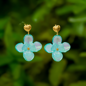 Boucles d'oreilles pendantes tendance en acier inoxydable 316L plaqué or PVD, design floral durable et résistant - Product Image 3