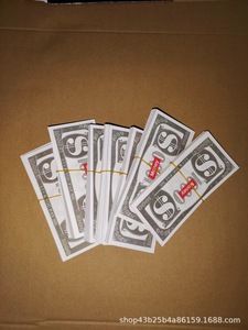 Super cool <span class=keywords><strong>Gold</strong></span> Money <span class=keywords><strong>Gun</strong></span> Toys Shooter Spray Cash <span class=keywords><strong>Gun</strong></span> pour les vacances paty jeu accessoires pistolet spray pluie argent pistolet - Product Image 5