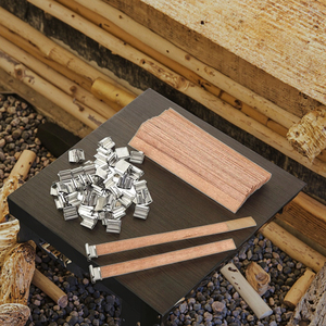 Velas de Lujo Ecológicas Sin Humo 100% Naturales de Larga Duración Resistentes al Calor con Mechas de Madera y Clips para Mechas - Product Image 1