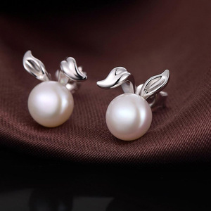 Orecchini a Perno a Forma di Coniglio con Orecchie Lunghe per Donne, Accessori per Uso Quotidiano - Product Image 5