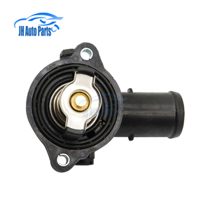 Ensemble de boîtier de thermostat remplacer 323056 330424 pour Maserati GHIBLI Levante Quattroporte 2014 2015 2016 2017 <span class=keywords><strong>2018</strong></span>- 2021 - Product Image 2