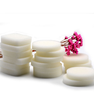 <span class=keywords><strong>Viya</strong></span> Beauty Éponge de maquillage lavable et rebondissante, avec coussin d'air et cœur à densité variable, pour fond de teint BB, fabriquée à Guangzhou - Product Image 1