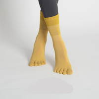 Chaussettes de yoga à tube moyen à cinq doigts à changement de couleur Pilates Fitness Dance Professional Silicone Non-slipsocks