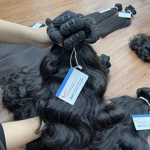 Paquete de cabello de trama ondulado Natural de gran oferta 100% cabello humano vietnamita crudo sin enredos sin caída al por mayor - Product Image 2