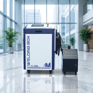 Machine de soudage laser à fibre portative 5 en 1 pour batteries lithium-ion, soudeuse laser intégrée portative - Product Image 1