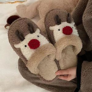 Pantoufles <span class=keywords><strong>de</strong></span> Noël en fourrure douce et confortable pour femmes, motif rennes du Père Noël, à enfiler, bout fermé, tendance - Product Image 6