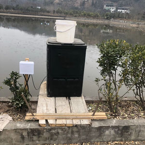 Meilleur distributeur automatique numérique de nourriture pour poissons/crevettes/crevettes de mer/tilapia, avec minuterie numérique en plastique - Product Image 1