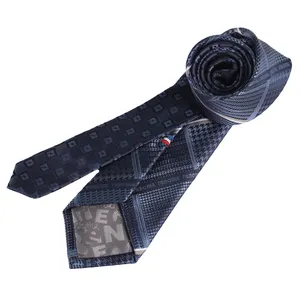 Vente en gros d'accessoires de costume en soie tissée Cravates avec logo personnalisé Cravates de haute qualité en tissu jacquard italien pour hommes