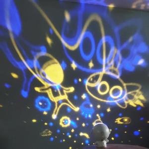Lampe Astronaute Étoilée LED USB pour Bébé et Enfant, Veilleuse de Projection Céleste, Projecteur d'Étoiles - Product Image 3