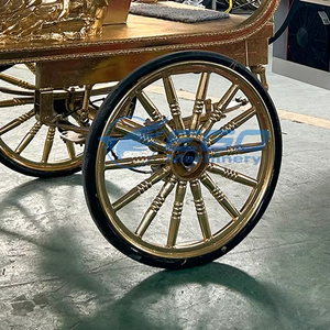 Carruaje Real Escultural Blanco y Dorado, Vehículo Eléctrico sin Caballos para Turismo, Carruaje Real con Caballos en Venta - Product Image 6